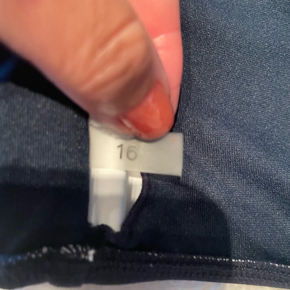 Seafolly halter & bottoms - Picture 7 of 8